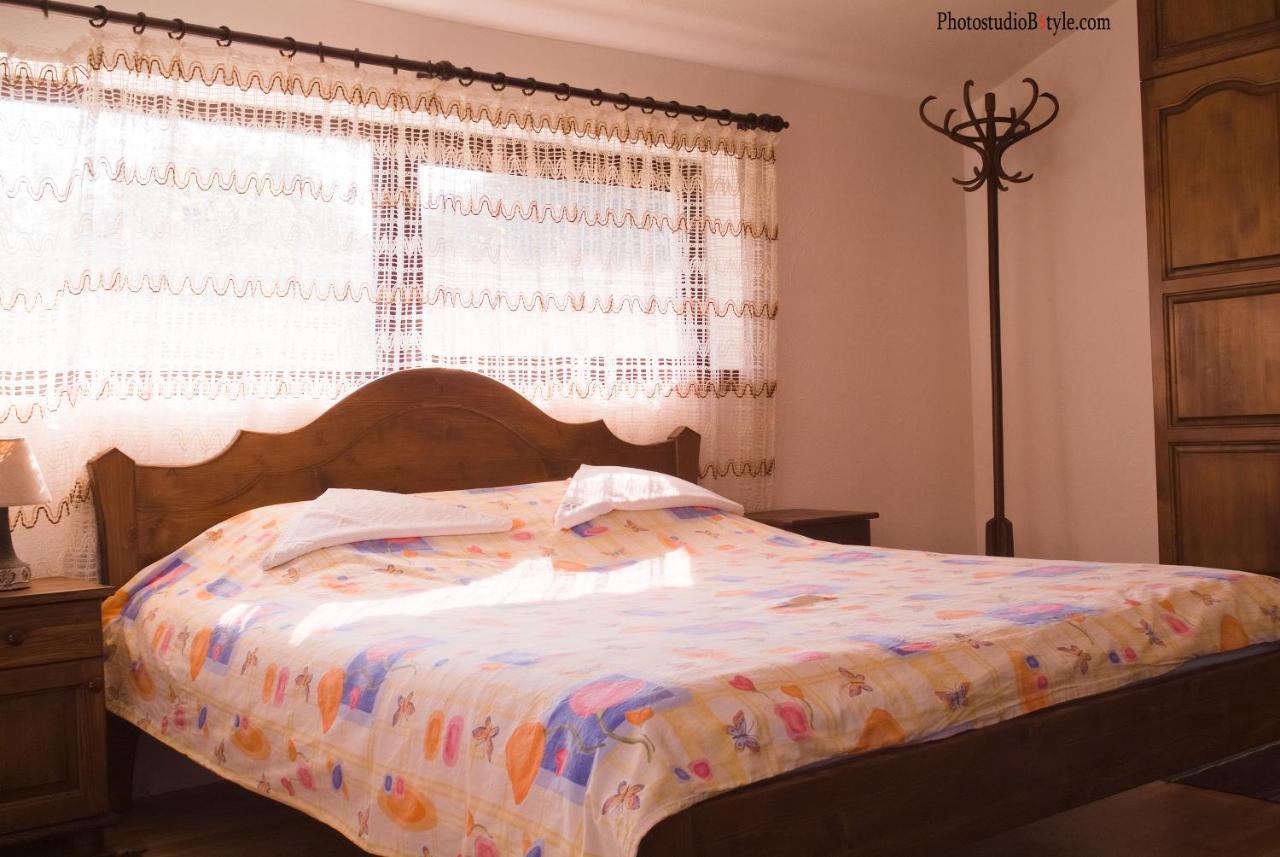 Hotel Neda'S House Cherven  Zimmer foto