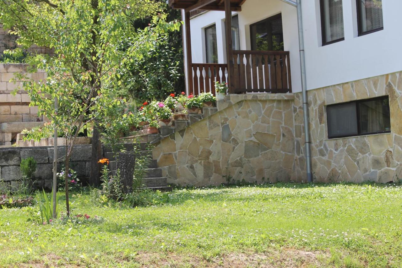 Hotel Neda'S House Cherven  Exterior foto